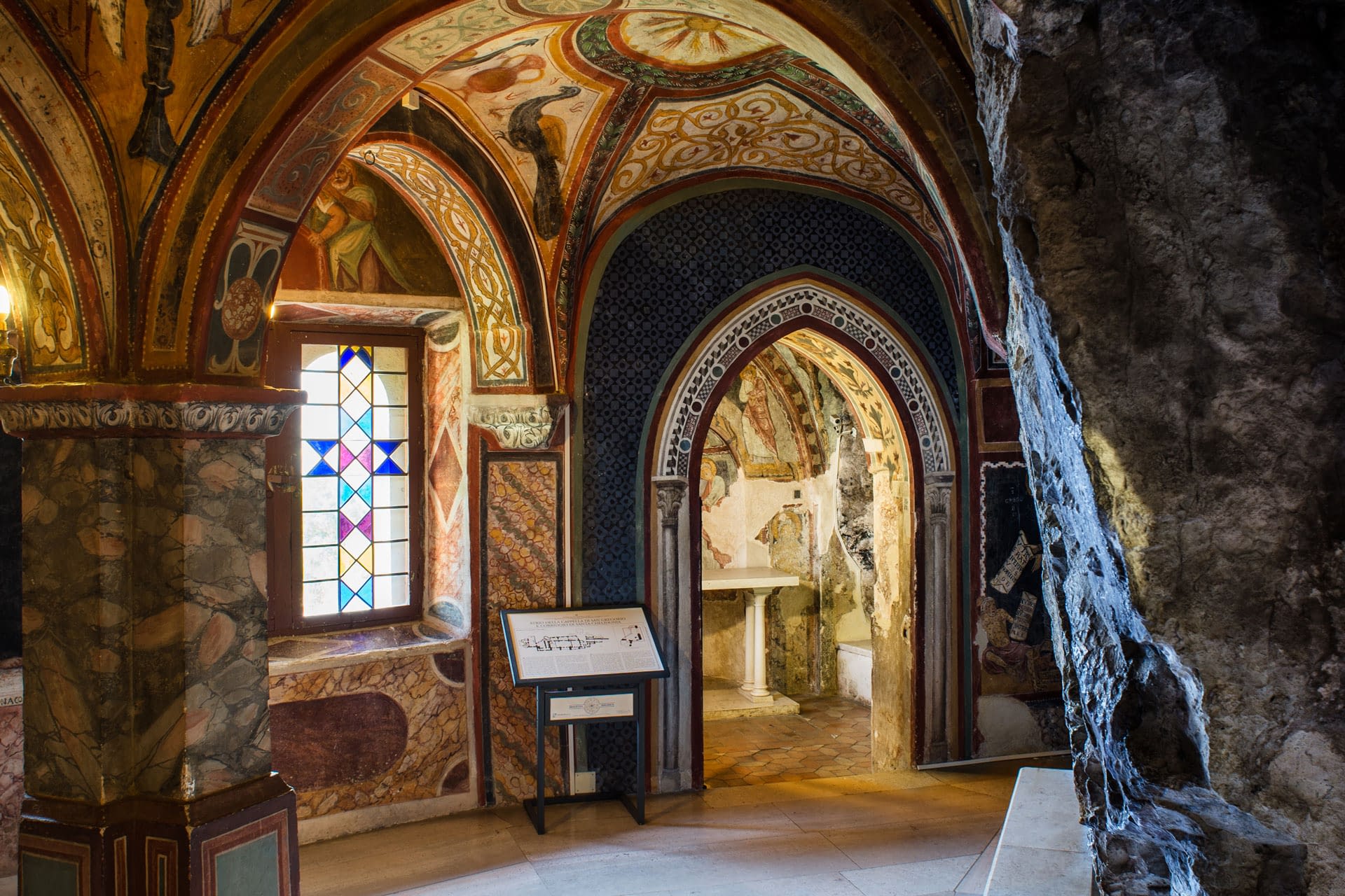 sacrospecocappellasangregorioweb Monastero di San Benedetto a